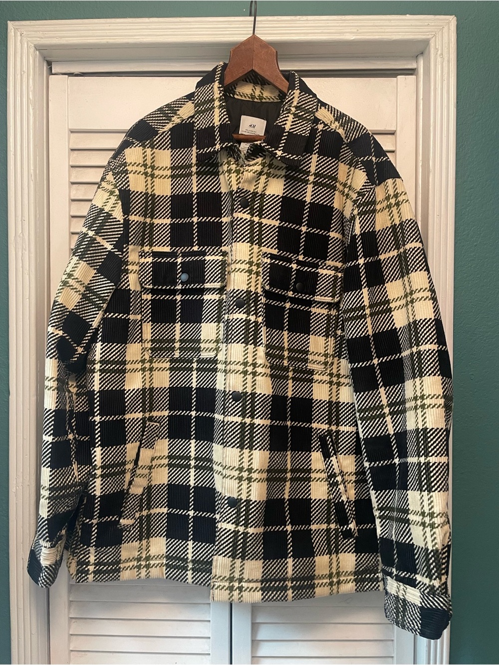 H&M Black & Cream Plaid Shirt Jacket
